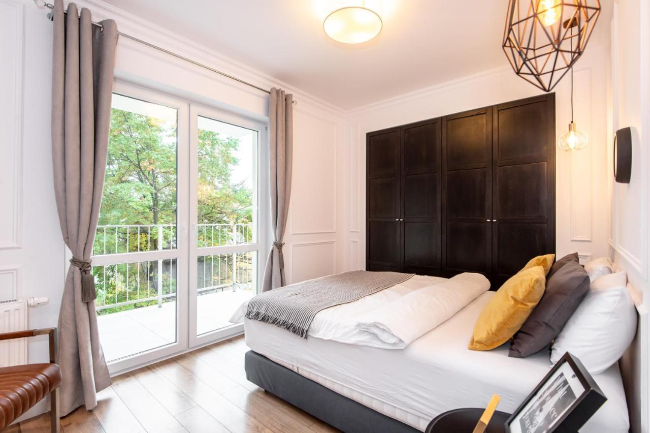 Super-Apartamenty Andersia Vip II Poznań Buitenkant foto