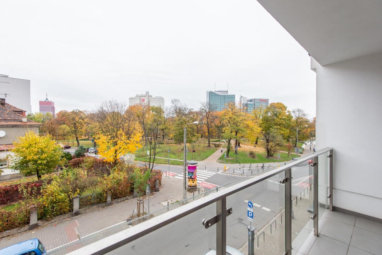 Super-Apartamenty Andersia Vip II Poznań Buitenkant foto